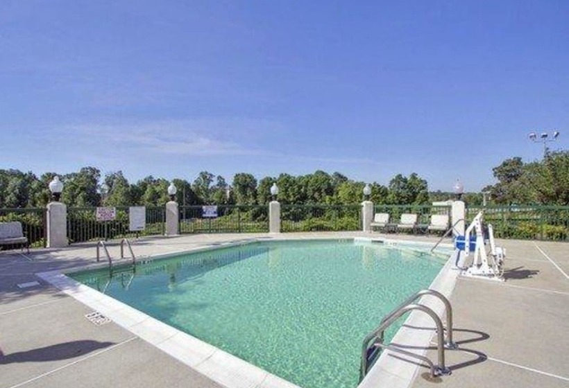 ホテル Sleep Inn Garner  Clayton