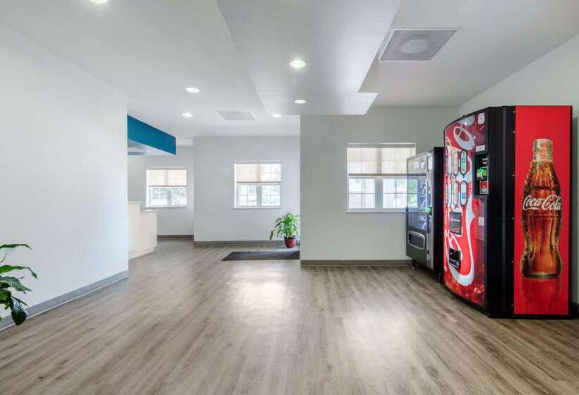 Отель Suburban Studios Birmingham Homewood I65