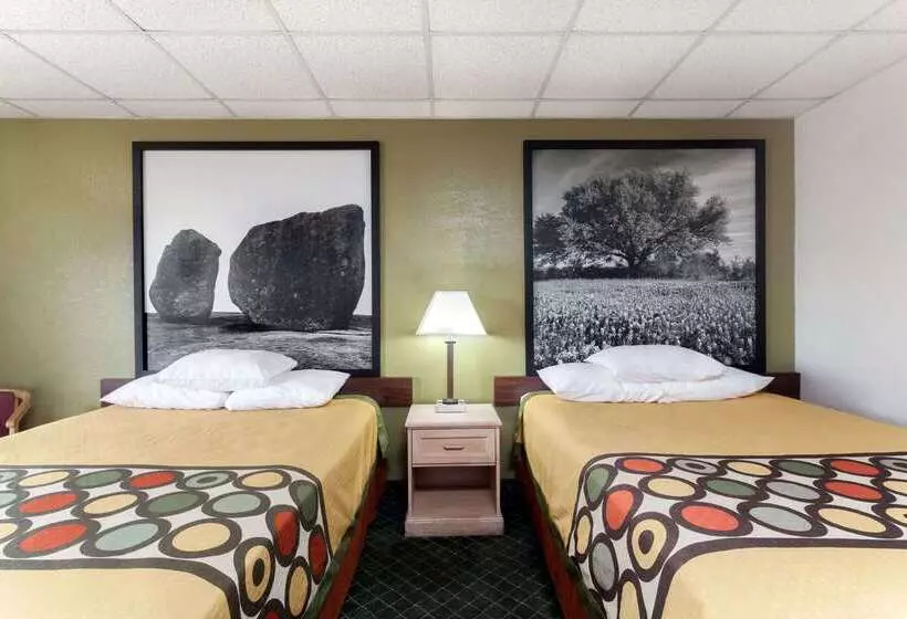 ホテル Super 8 By Wyndham Fredericksburg