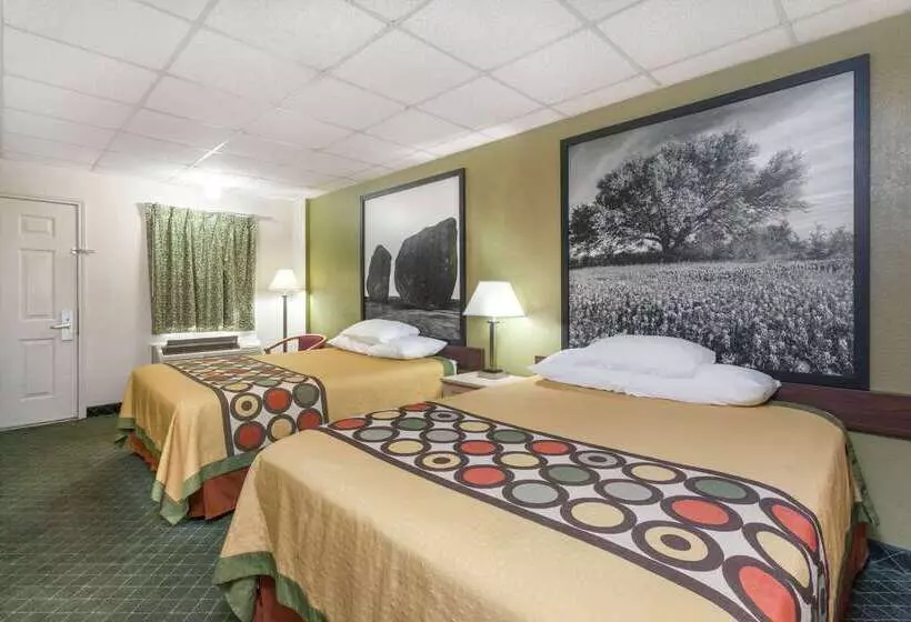 ホテル Super 8 By Wyndham Fredericksburg