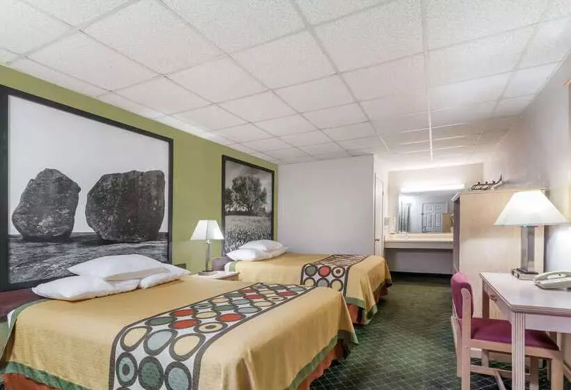 ホテル Super 8 By Wyndham Fredericksburg