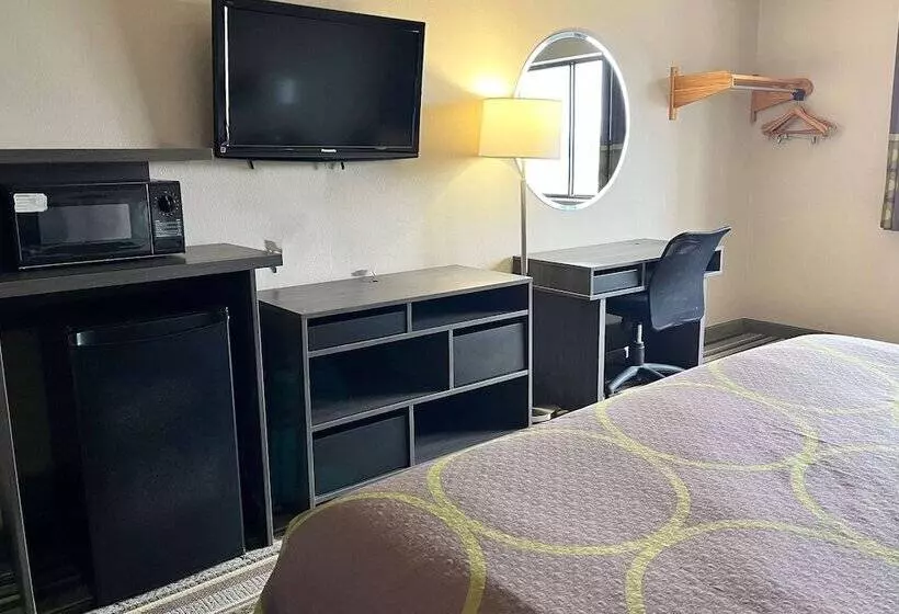 酒店 Super 8 By Wyndham Gas City Marion Area