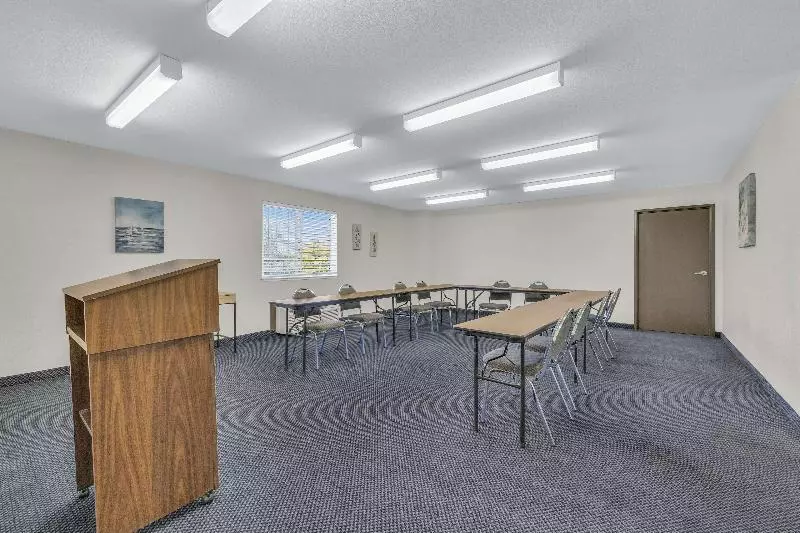 Отель Surestay By Best Western Sacramento South Natomas