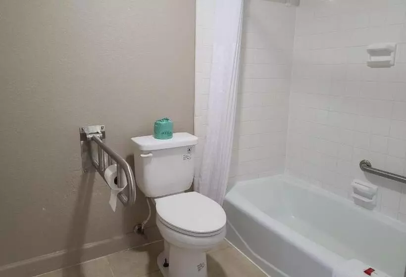 酒店 Travelodge By Wyndham Williamsburg Colonial Area