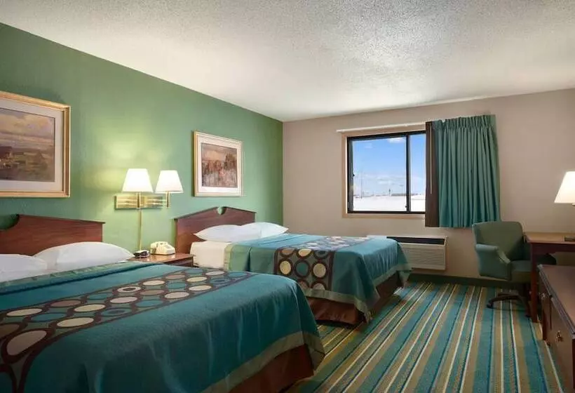 モーテル Coratel Inn & Suites By Jasper New Richmond