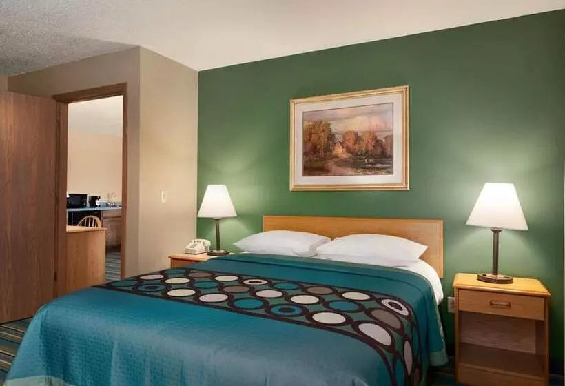 モーテル Coratel Inn & Suites By Jasper New Richmond