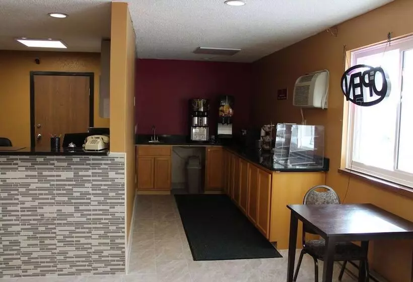 モーテル Coratel Inn & Suites By Jasper New Richmond