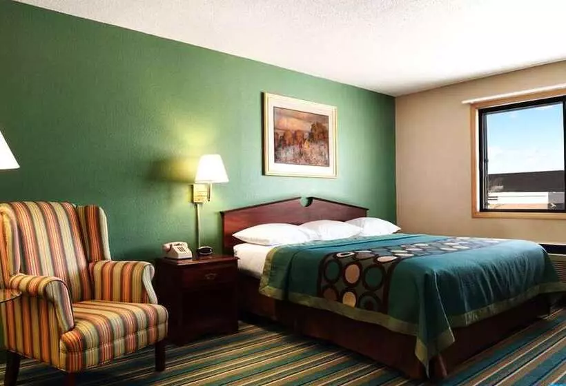 モーテル Coratel Inn & Suites By Jasper New Richmond