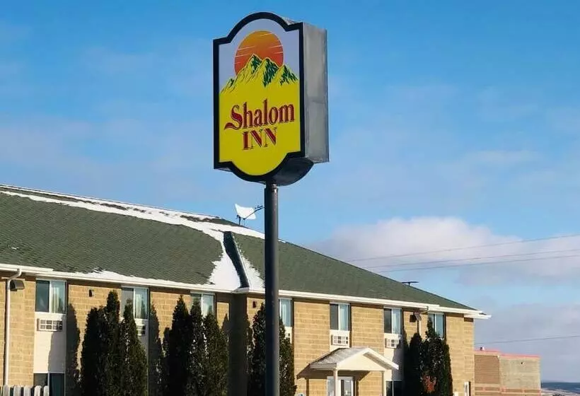 모텔 Four Seasons Inn