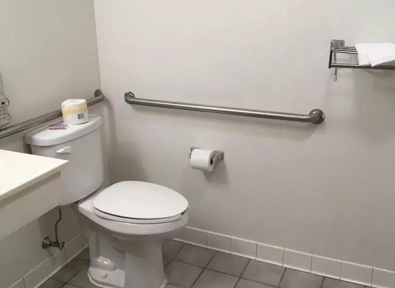 모텔 President Inn & Suites