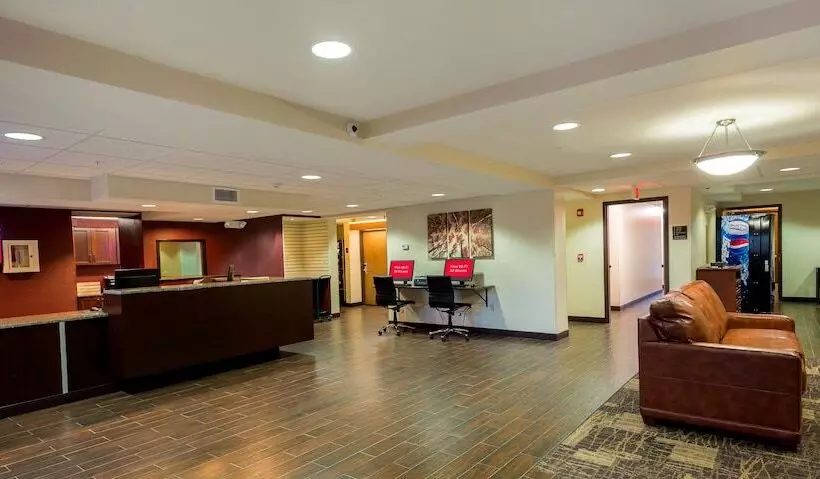 モーテル Red Roof Inn Plus+ & Suites Malone