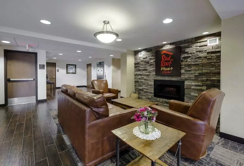 モーテル Red Roof Inn Plus+ & Suites Malone