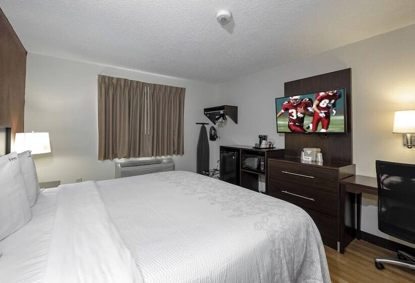 فندق على الطريق Red Roof Inn Plus+ & Suites Malone