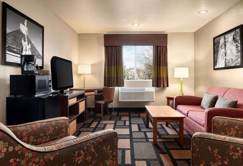 مُتل Super 8 By Wyndham Akron S/green/uniontown Oh