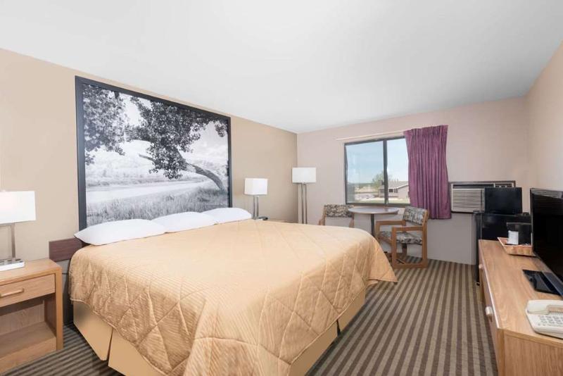 Motel Super 8 By Wyndham Bowman