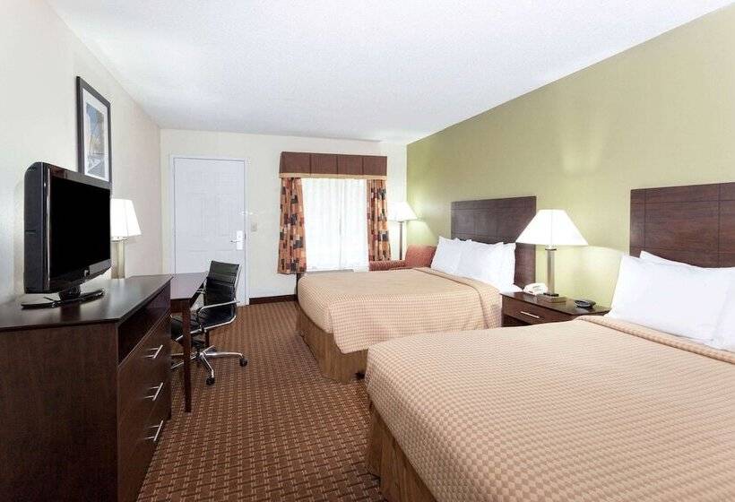 مُتل Super 8 By Wyndham Decatur/dntn/atlanta Area