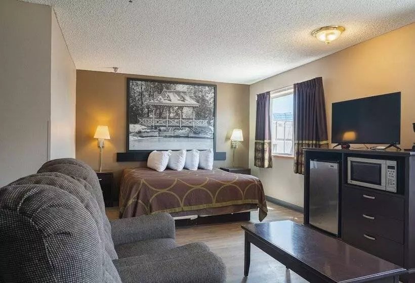 فندق على الطريق Super 8 By Wyndham Grants