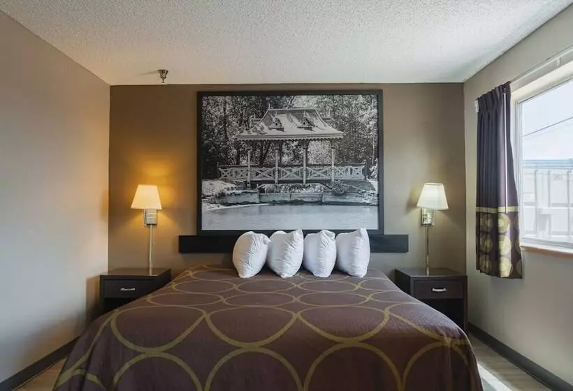 فندق على الطريق Super 8 By Wyndham Grants