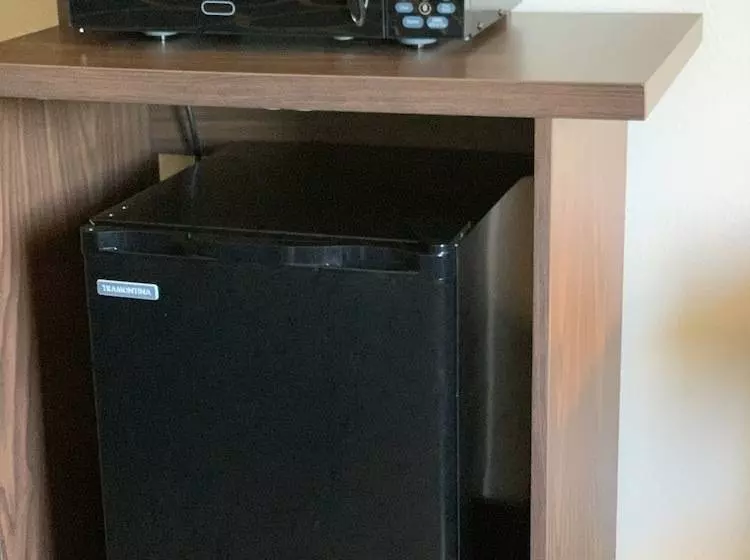 汽车旅馆 Super 8 By Wyndham Greeley