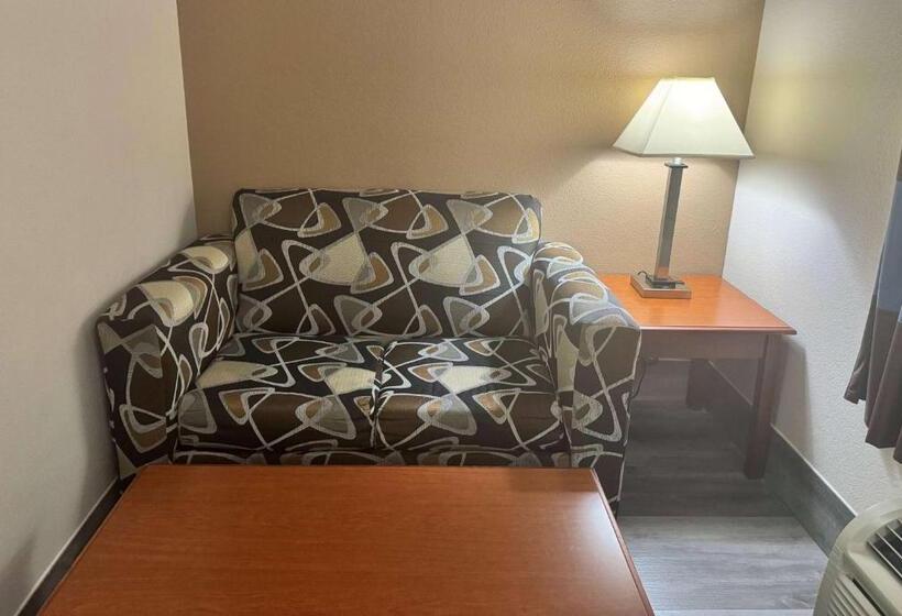 Motel Super 8 By Wyndham Huntsville