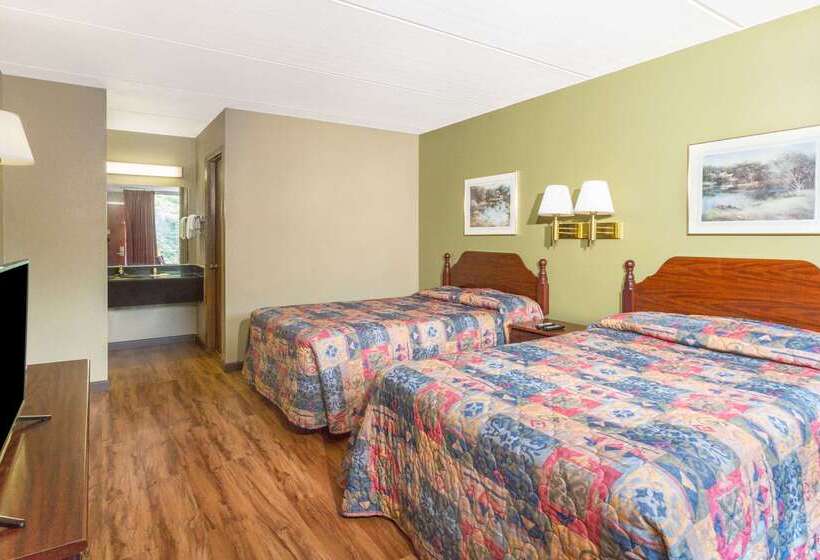 فندق على الطريق Super 8 By Wyndham Kingsport /i81
