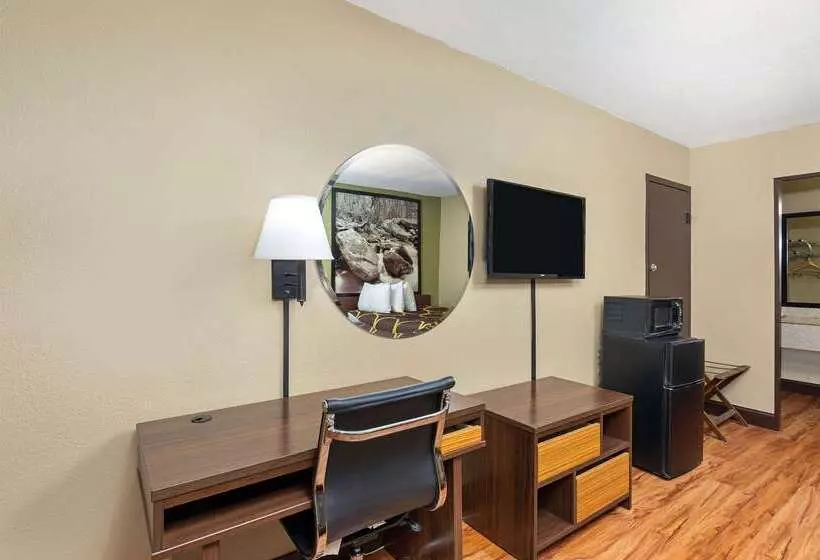 مُتل Super 8 By Wyndham Kingsport /i81