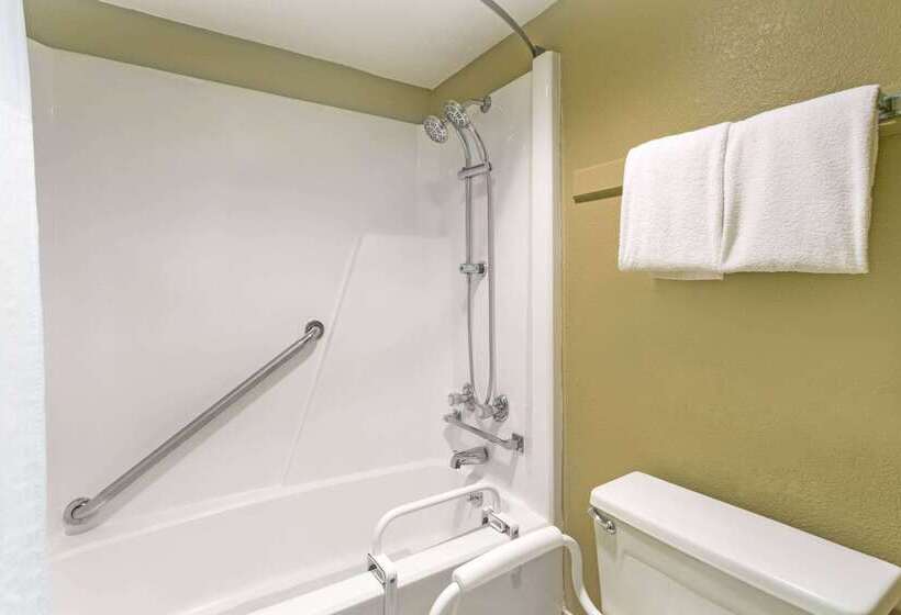 فندق على الطريق Super 8 By Wyndham Kingsport /i81