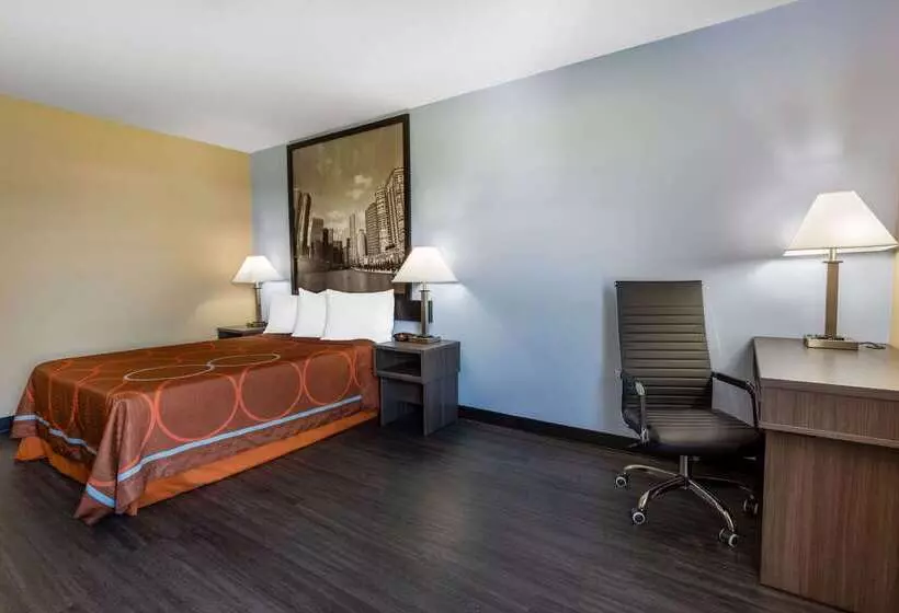 Motel 6 Litchfield, Il