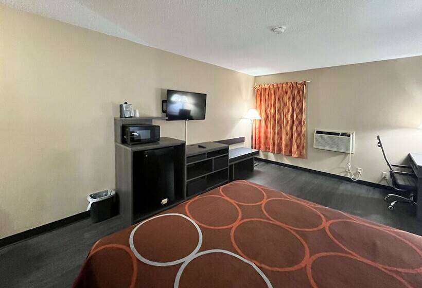 Motel 6 Litchfield, Il