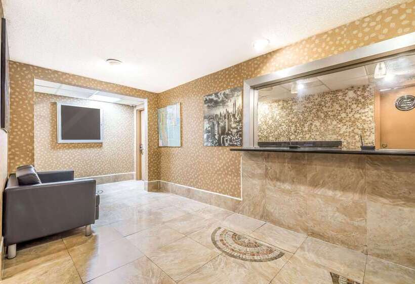 모텔 Super 8 By Wyndham North Bergen Nj/nyc Area