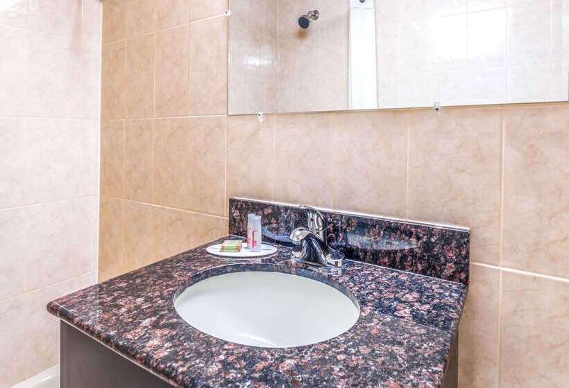 모텔 Super 8 By Wyndham North Bergen Nj/nyc Area