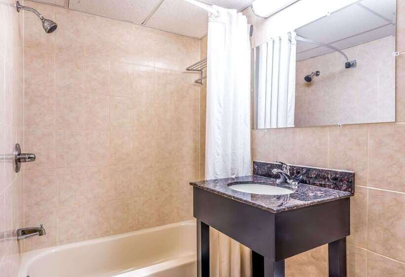 모텔 Super 8 By Wyndham North Bergen Nj/nyc Area