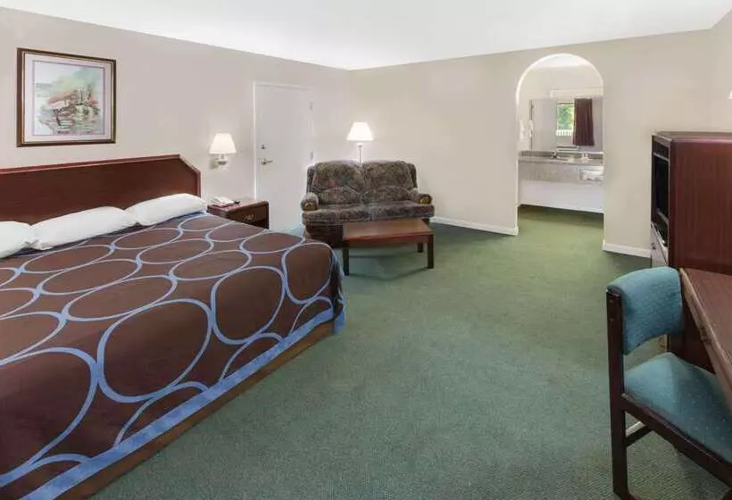 مُتل Super 8 By Wyndham Ocean Springs Biloxi