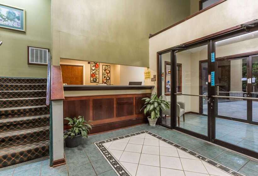 מוטל Super 8 By Wyndham Piedmont Greenville Area