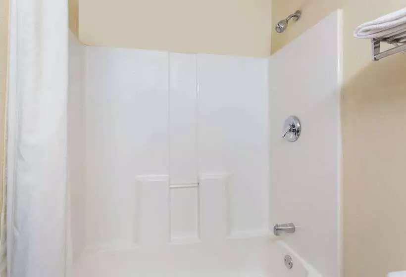 モーテル Super 8 By Wyndham Piedmont Greenville Area