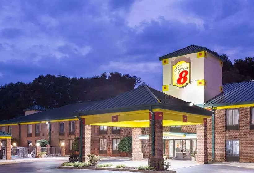 فندق على الطريق Super 8 By Wyndham Spartanburg/i26 Exit 22