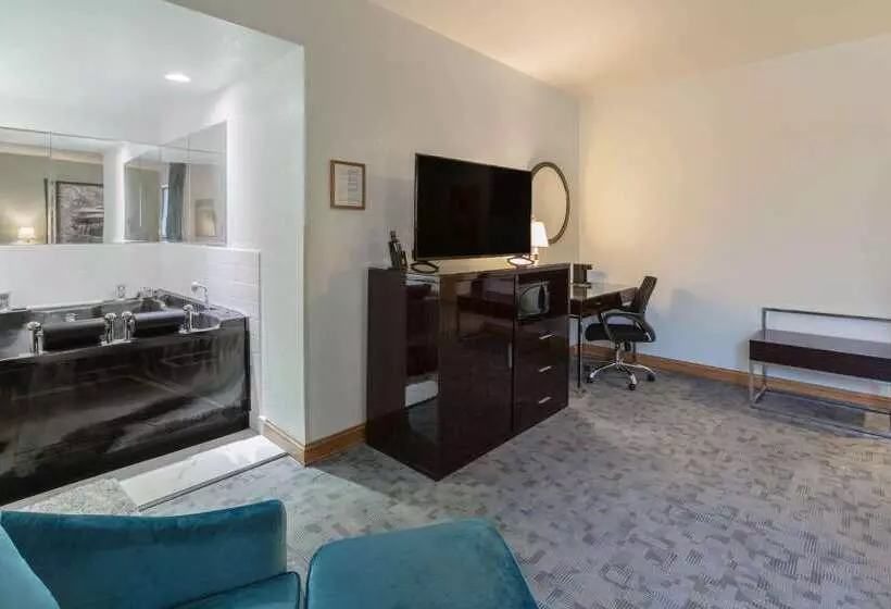 Мотель Super 8 By Wyndham Uniontown Pa