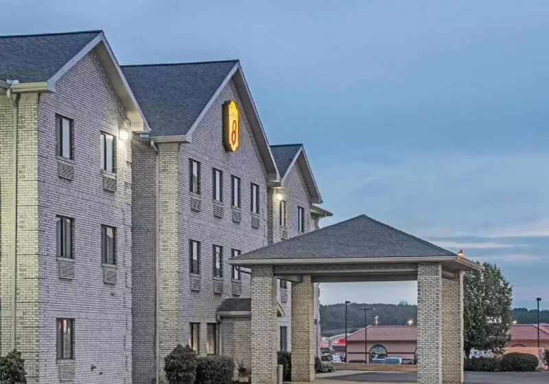 Мотель Super 8 By Wyndham Uniontown Pa