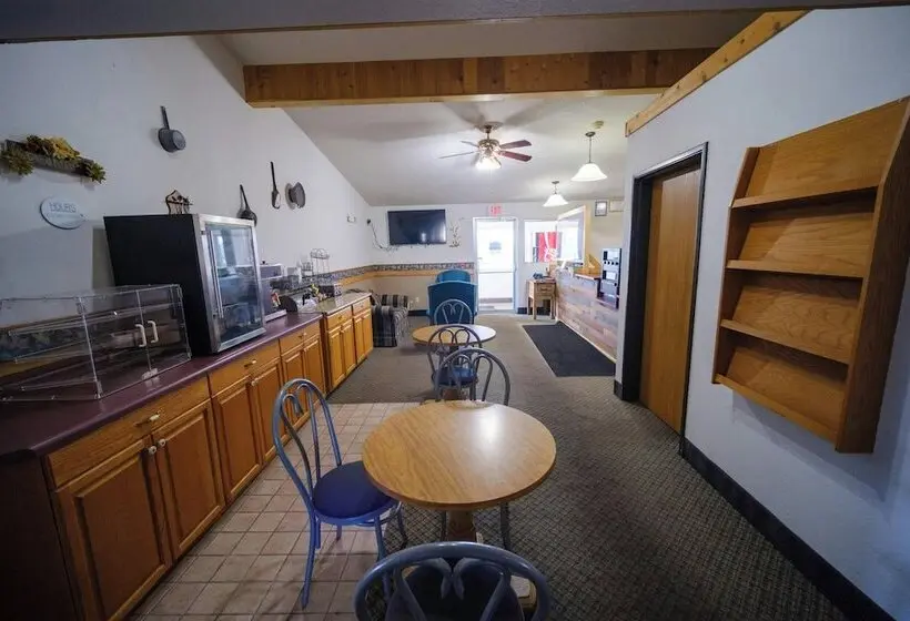 モーテル Westwood Inn & Suites   Kimball