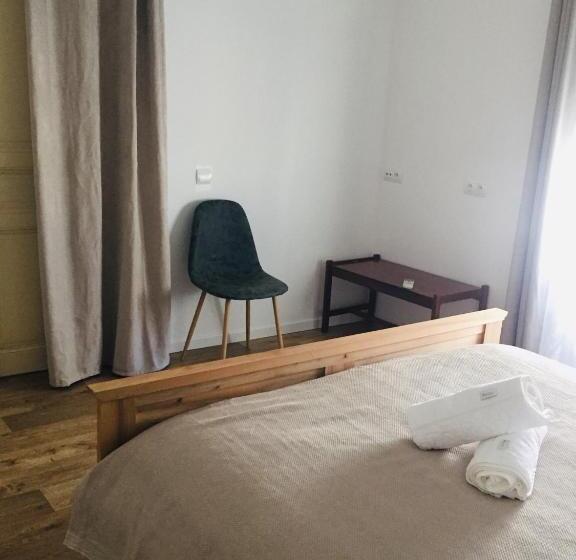 ベッドアンドブレックファースト Casa Cessenon