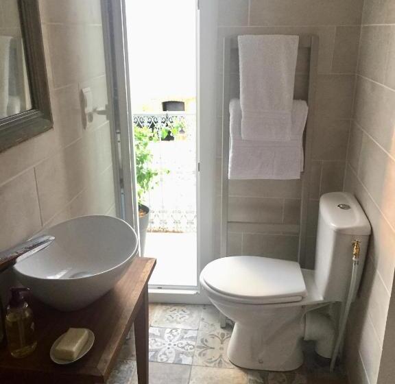 ベッドアンドブレックファースト Casa Cessenon