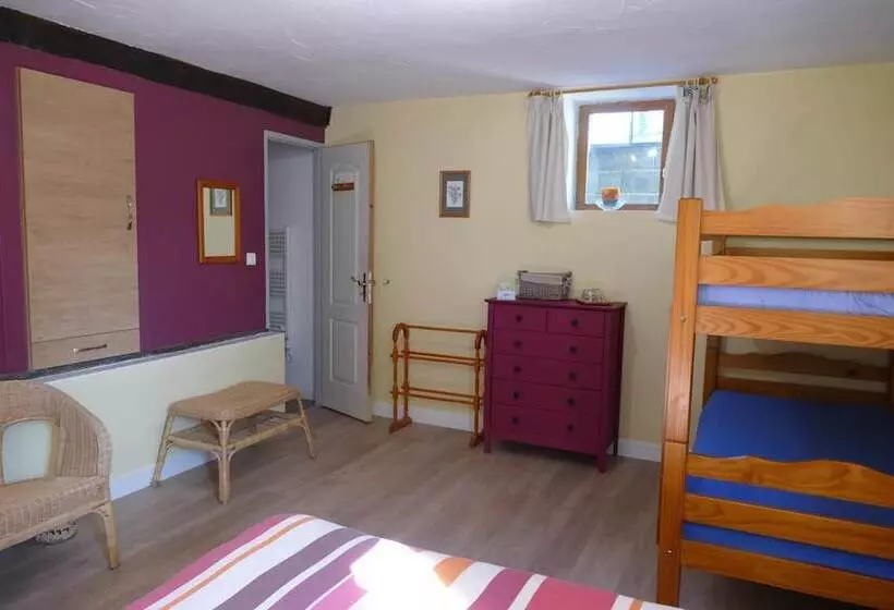 Aamiaismajoitus (B&B) Chambres D Hôtes La Chouette