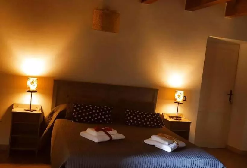 Aamiaismajoitus (B&B) La Mora Exclusive