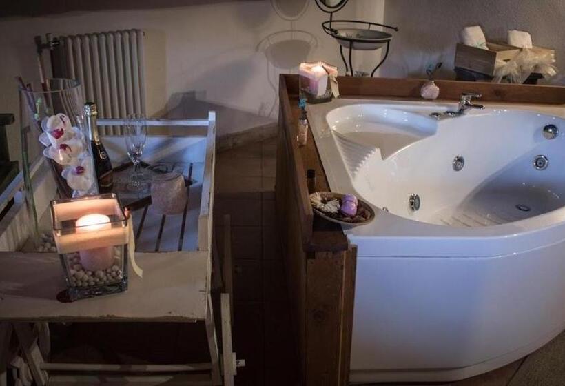 ベッドアンドブレックファースト La Mora Exclusive