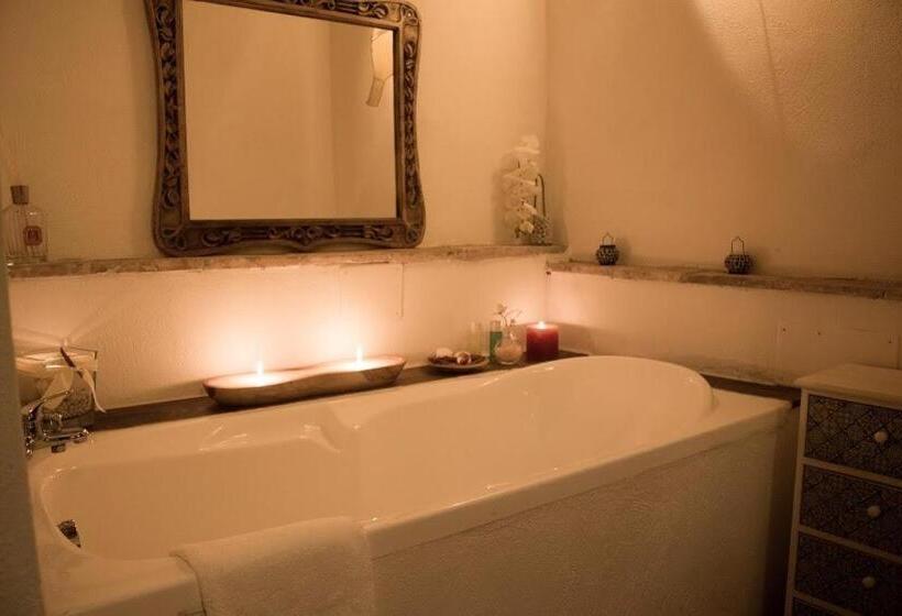 ベッドアンドブレックファースト La Mora Exclusive