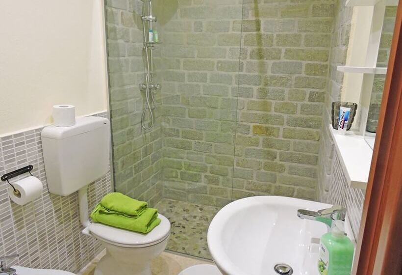 住宿加早餐  Petitui