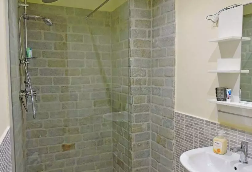 ベッドアンドブレックファースト Petitui