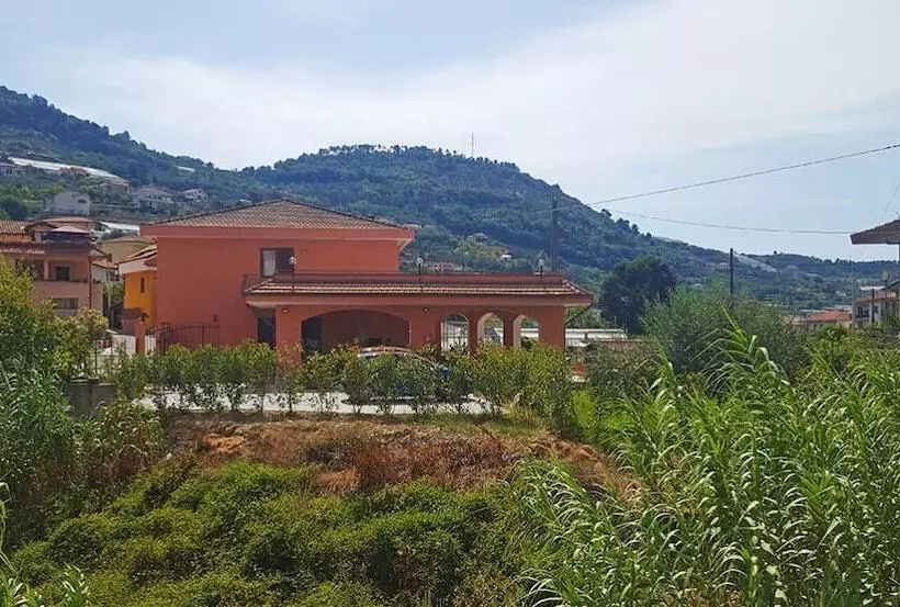 ベッドアンドブレックファースト Petitui