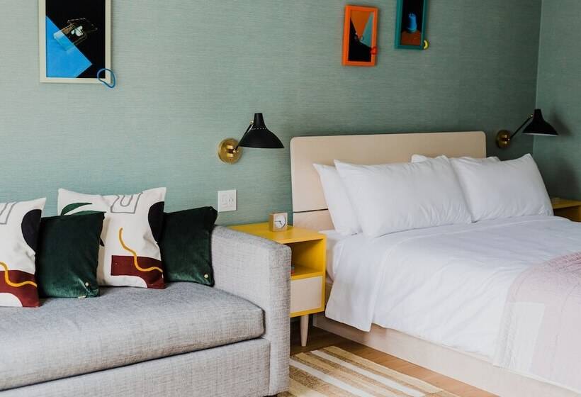 Drake Devonshire And Motor Inn