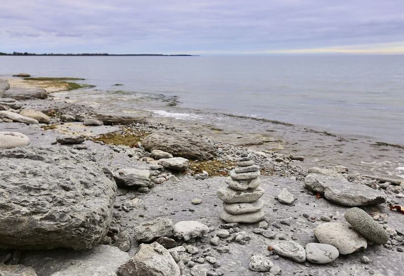 Drake Devonshire And Motor Inn